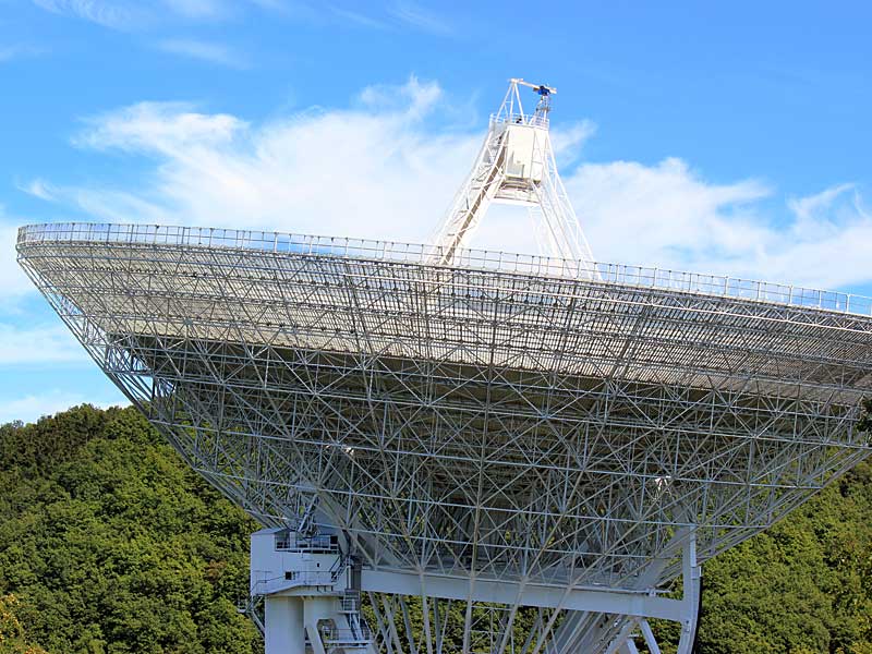 Effelsberg Radio Telescope - Max Planck Institute for Radio Astronomy - Germany ©